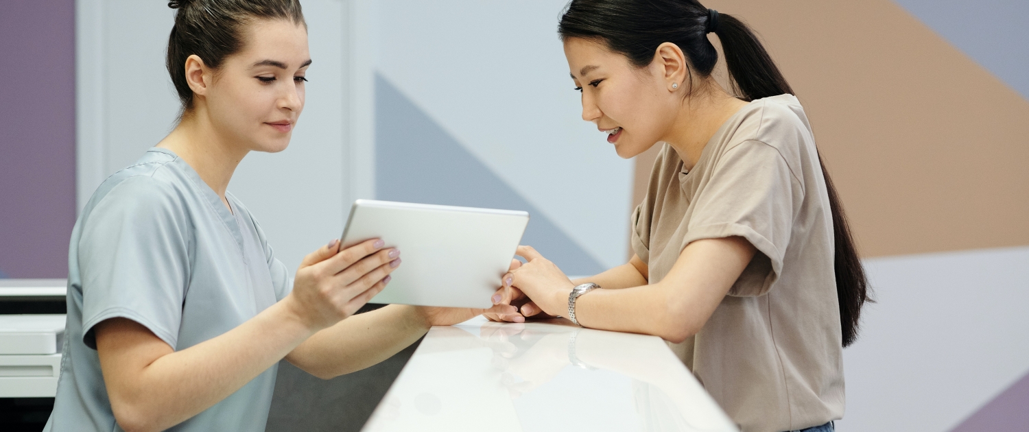 Factura a paciente en clínica dental